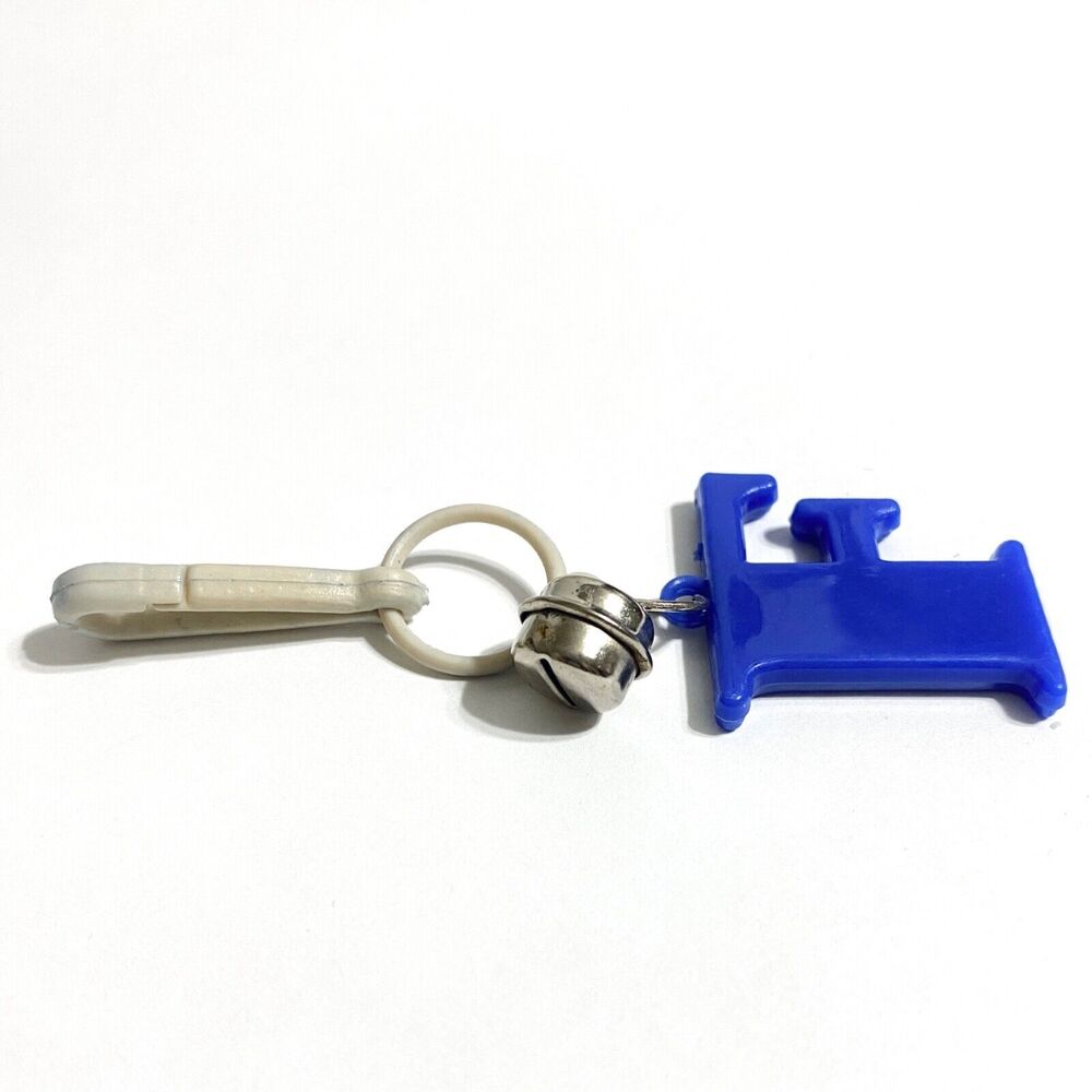 Letter F Blue Clip Bell Charm Alphabet Plastic Chain Necklace Accessory 80s ABC* - Picture 2 of 8